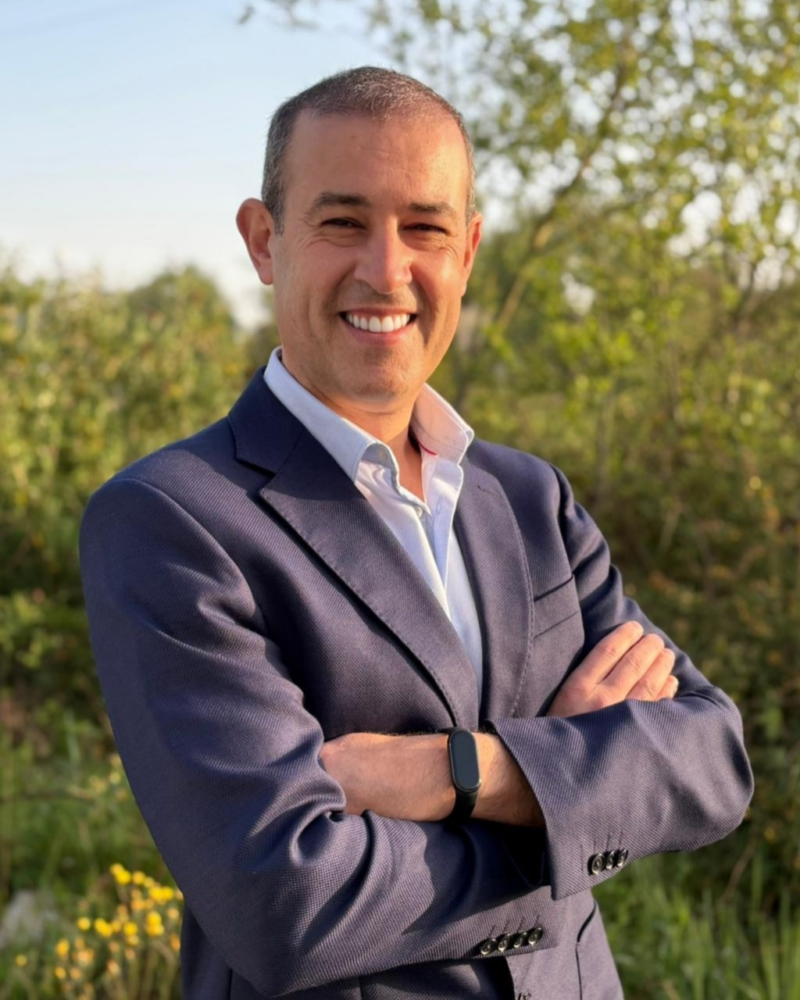 Iván
